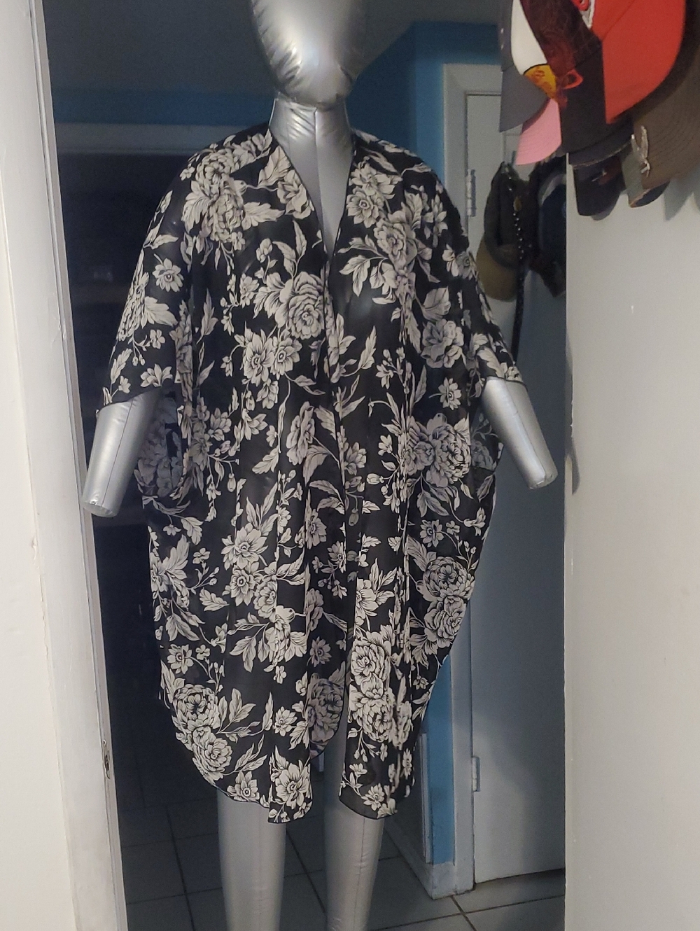 Beautiful Black And White Kimono, Dress Up A Tank Top.